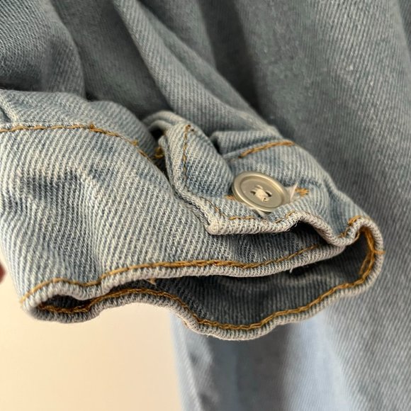 Pretty Little Thing Long Sleeve Lightwash Denim Jean Dress US sz 4 UK sz 8 - Picture 5 of 12